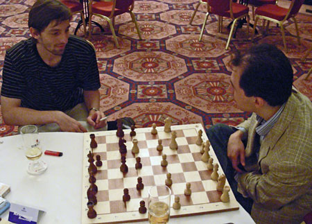 Grischtschuk und Kasimjanov spielen Xiangqi